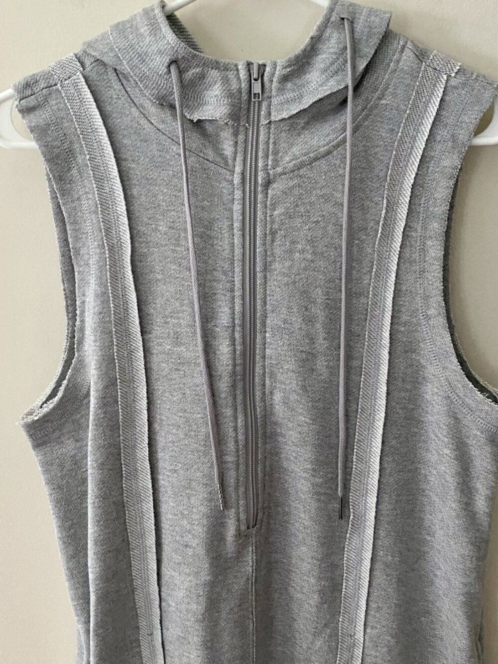 Sundry Waffle-Knit Hooded Romper NWT - Picture 5 of 6